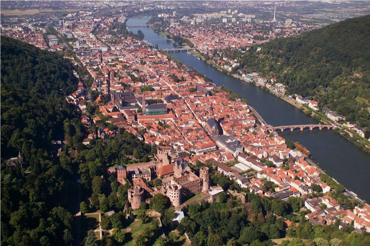 Aerial view of Heidelberg - Heidelberg University Hospital - مستشفى هايدلبرج الجامعي