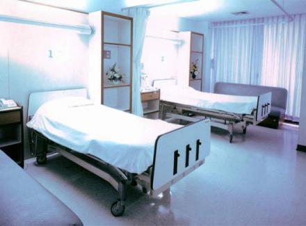 Patient's Room - Double Bed Room - Yanhee Hospital - مستشفى يانهي