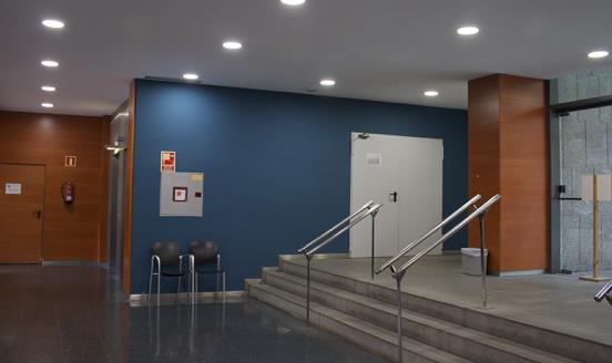 Instituto Oftalmológico Quirónsalud Dexeus - معهد كيرون برشلونة   لطب العيون