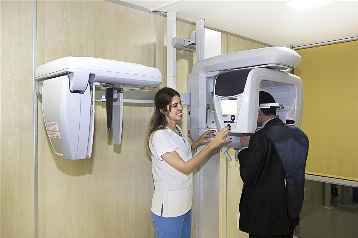 Dental Imaging - مركز دينت أكاديمي للرعاية الصحية للفم والأسنان