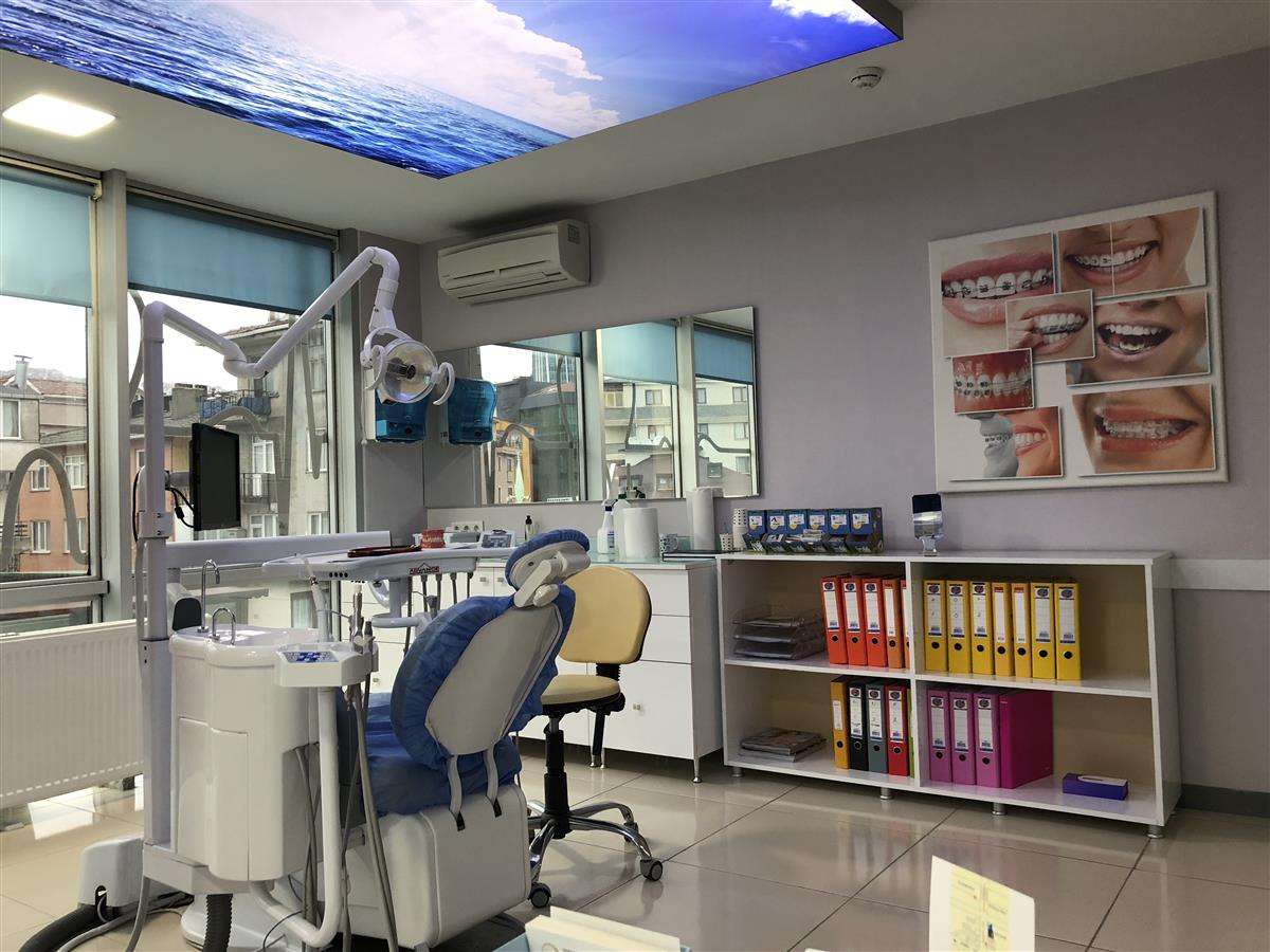 Dental Care Room - مركز دينت أكاديمي للرعاية الصحية للفم والأسنان