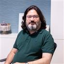 أ.د. كولتيجين أوجيل، طبيب بشري